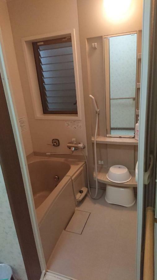 Guesthouse Yoshikawa Нара Экстерьер фото